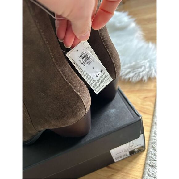 Banana republic booties western like Olive/brown color size 6 real suede - Picture 7 of 7